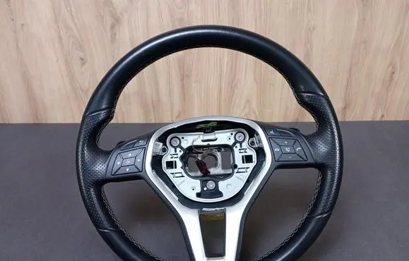 Mercedes-Benz B W246 W242 Steering wheel 2184602018 A2184602018