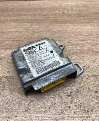 Renault Laguna I Airbag control unit/module 550536200 7700429436B