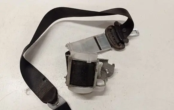 Opel Vectra C Front seatbelt