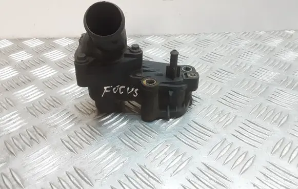 Thermostat/thermostat housing
