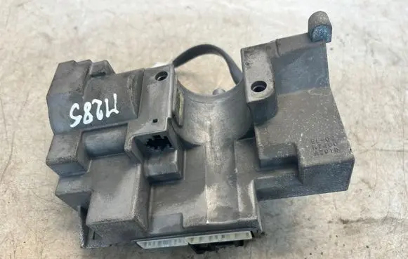 Mazda 6 Steering wheel lock K7400 AZ91B EL02