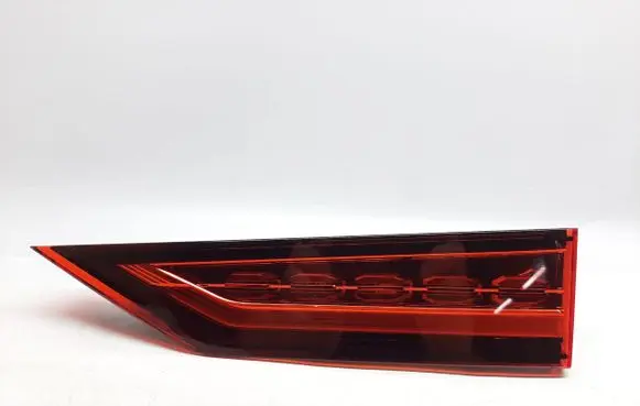 Volvo V60 Tailgate rear/tail lights 32228905