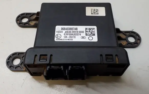 Dodge Challenger Gateway control module 68403887AB