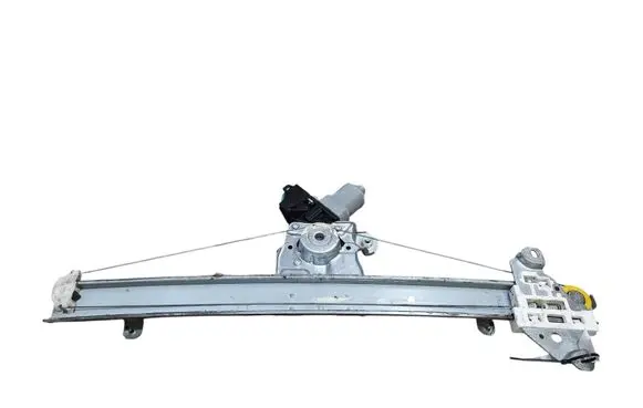 Nissan Leaf I (ZE0) Front door window regulator with motor 807303NA1A