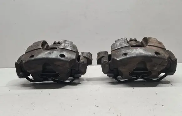 Volvo XC60 Front brake caliper 31423311 31423312