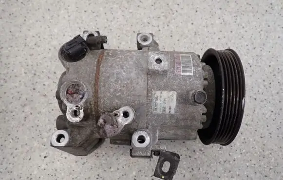 KIA Ceed Air conditioning (A/C) compressor (pump) F500JDCCF03CEEDII