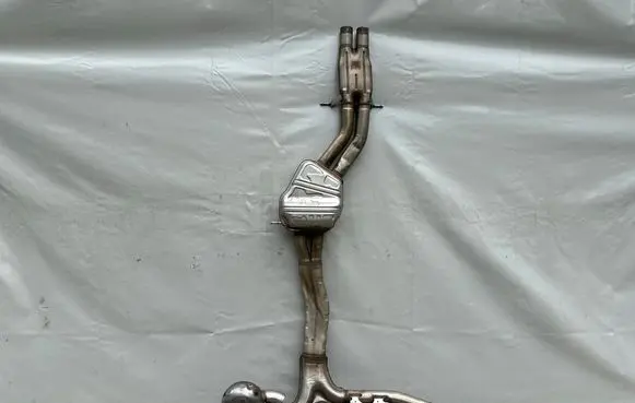 Audi Q8 Muffler/silencer 4M8253411 4M8119