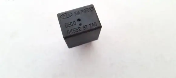 KIA Carnival Other relay 0k55267740 deco