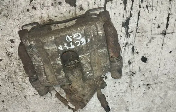 Opel Vectra C Rear brake caliper