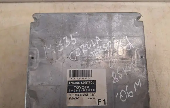 Toyota Corolla Verso AR10 Engine control unit/module 896610F010 MB1758006463 1758006463