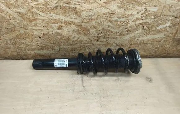 Volvo S90, V90 Front shock absorber with coil spring P31658002 31658002