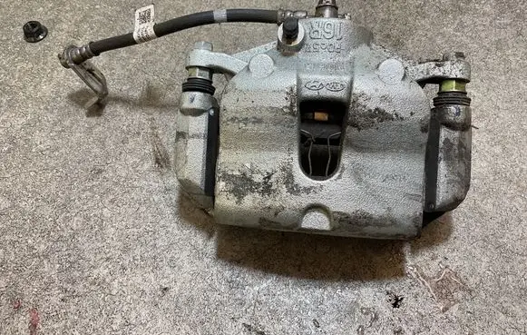 KIA Ceed Front brake caliper 