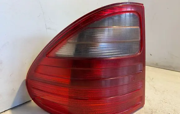 Mercedes-Benz E W210 Rear/tail lights A2108204764