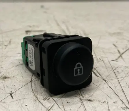 Opel Grandland X Central locking switch button YP00033577