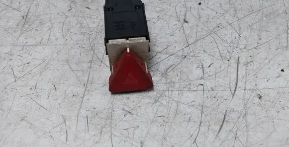 Volkswagen PASSAT B6 Hazard light switch 3C0953509