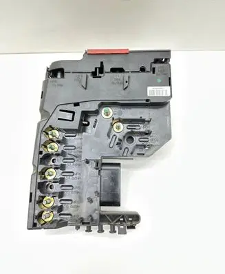 Mercedes-Benz C W204 Fuse module A2075401550