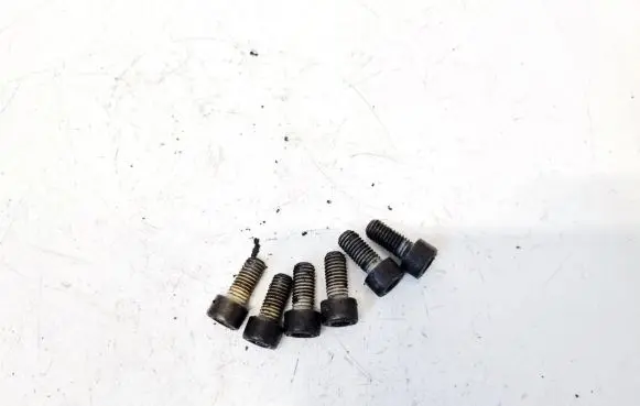 Mercedes-Benz E W211 Nuts/bolts 