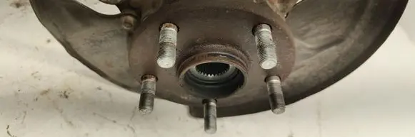 Subaru Outback (BS) Front wheel hub