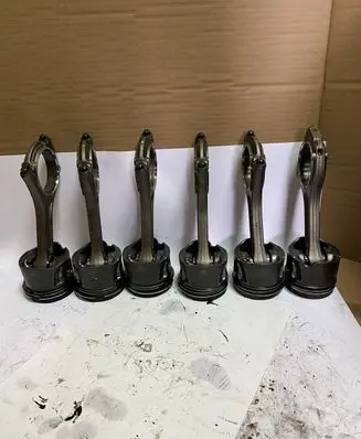 Maserati Levante Piston 46328069 46328067