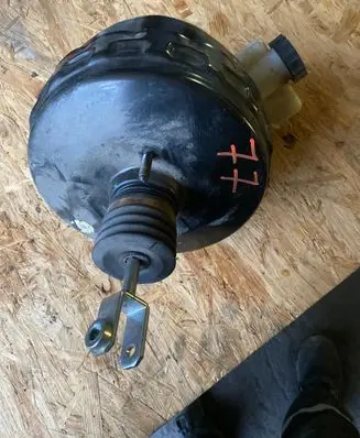 Mercedes-Benz CLK AMG A208 C208 Brake booster A2044301230 03774764014
