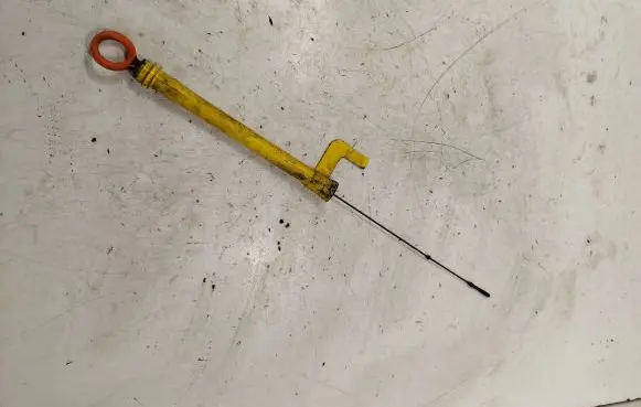 Oil level dip stick