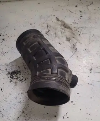 Alfa Romeo 159 Air intake hose/pipe 51773419