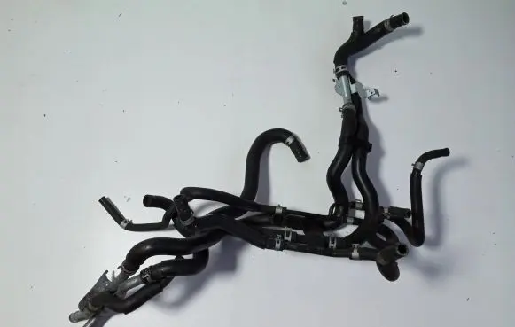 Infiniti EX Engine coolant pipe/hose