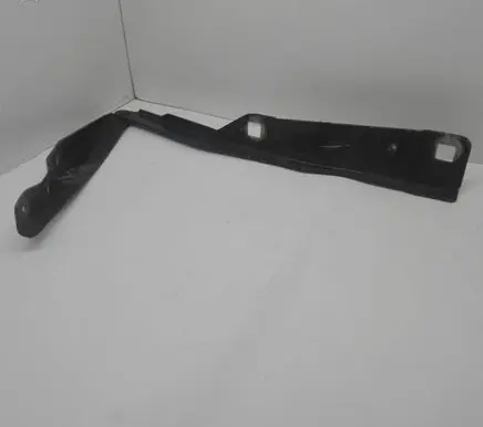 Engine bonnet/hood hinges