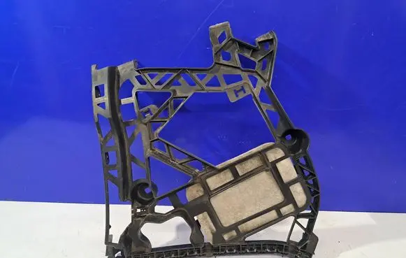 Mercedes-Benz GL X166 Rear bumper mounting bracket A1668800812