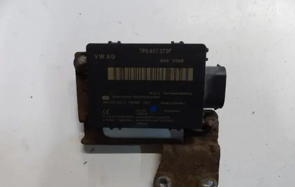 Volkswagen Touareg II Tire pressure control unit 7P6907273F 053120500503 TSSSG4G4