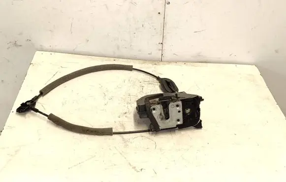 Renault Captur Rear door lock 825012422R 3G10 40717206