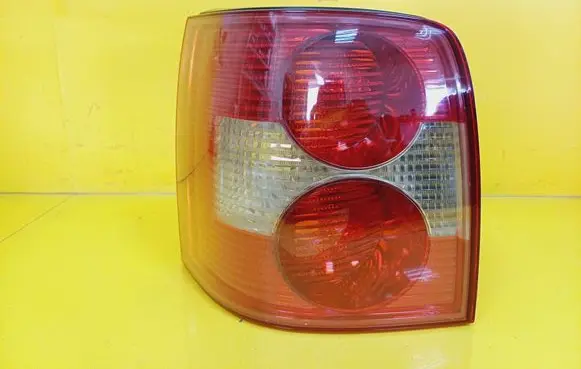 Volkswagen PASSAT B5.5 Rear/tail lights 3B9945095AA