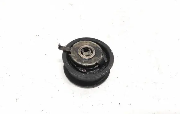 Audi 80 90 S2 B4 Generator/alternator belt tensioner 028109243F