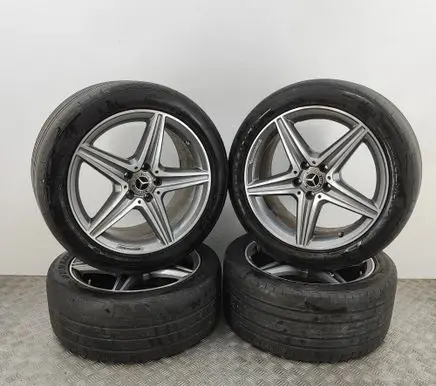 Mercedes-Benz E W213 R18 alloy rim A2134011900 A2134011800