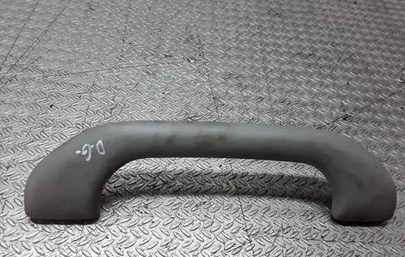Mitsubishi Outlander Front interior roof grab handle