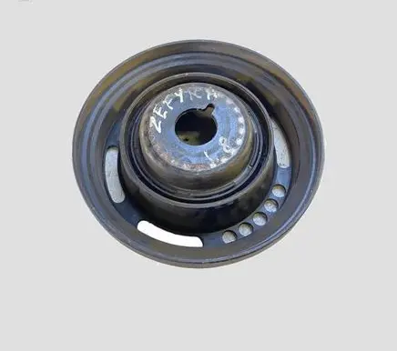 Opel Zafira B Crankshaft pulley