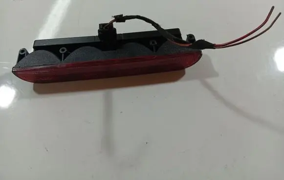 Audi A6 S6 C6 4F Third/center stoplight 0996400