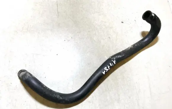 Volvo XC90 Engine coolant pipe/hose