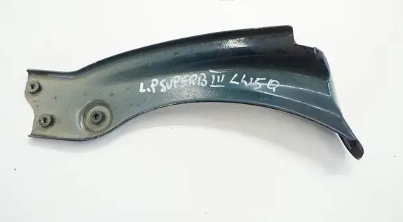 Skoda Superb B8 (3V) Fender mounting bracket 3V0821141ACR 3V0821141