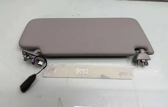 Sun visor