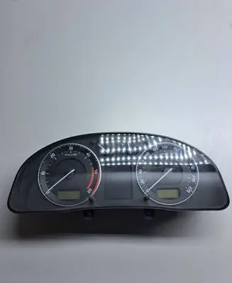 Skoda Superb B6 (3T) Speedometer (instrument cluster) 3U0920812D 110080116015