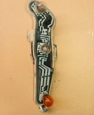 Citroen C4 I Tail light bulb cover holder 