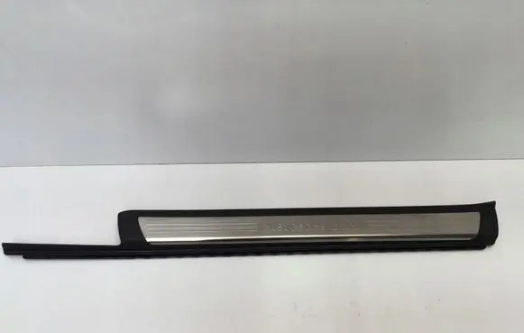 Mercedes-Benz SLC R172 Front sill trim cover A1726800535