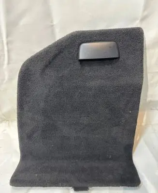 Trunk/boot lower side trim panel