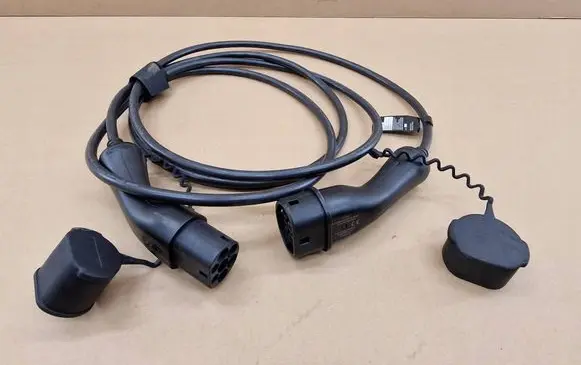 Polestar 2 Electric car charging cable 32357304