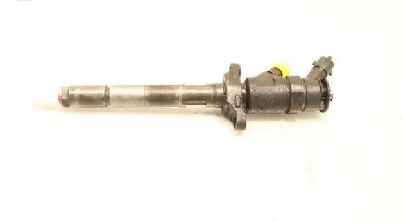 Fuel injector