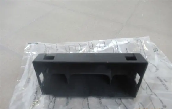 Volkswagen Polo V 6R Air intake duct part 1T0805971
