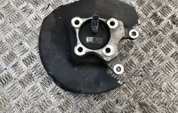Citroen C4 I Picasso Rear wheel hub