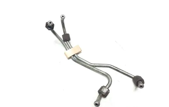 Volvo S80 Fuel line pipe