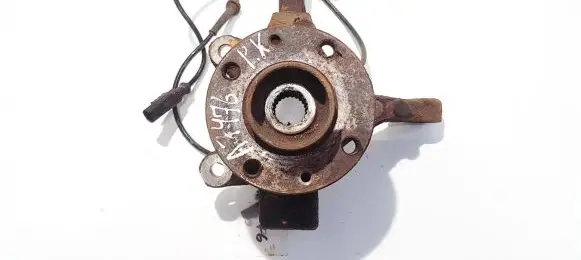 Nissan Micra Front wheel hub